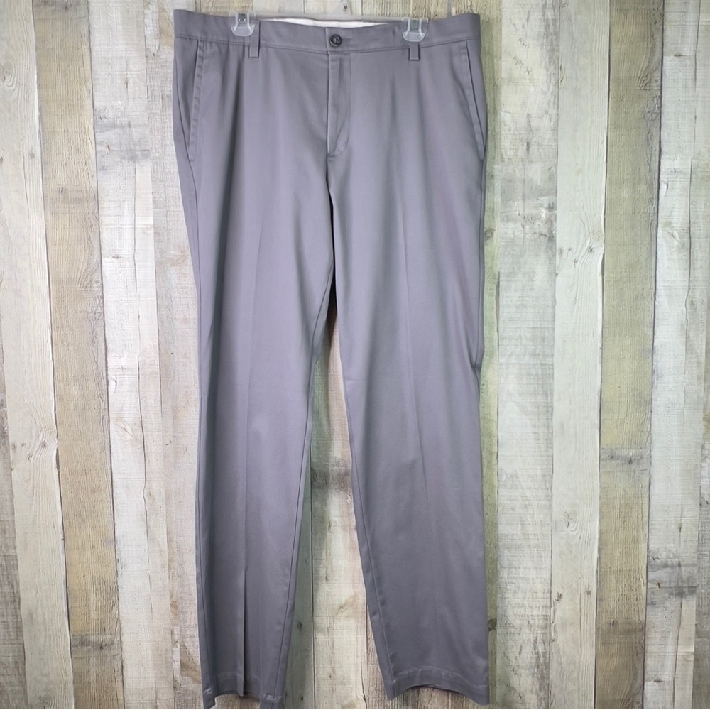 Dockers Straight Fit Gray Slacks W36 x L32 Front Pockets Belt Loops Zip …